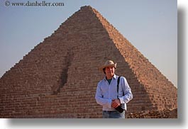 africa, carla henry, clothes, egypt, emotions, hats, henry, horizontal, people, pyramids, smiles, tourists, wt people, photograph