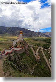 asia, asian, clouds, landscapes, nature, palace, sky, style, tibet, vertical, yumbulagang, yumbulagang palace, photograph