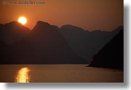 asia, ha long bay, horizontal, mountains, nature, sky, sun, sunsets, vietnam, photograph