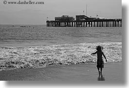 beaches, black and white, california, capitola, horizontal, kid, people, west coast, western usa, photograph