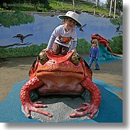 boys, california, childrens, frog, hats, jacks, oakland zoo, red, square format, toddlers, west coast, western usa, photograph