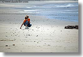 beaches, california, childrens, girls, horizontal, lindsay, people, santa cruz, west coast, western usa, photograph