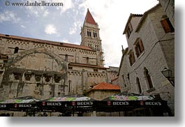 becks, bell towers, buildings, churches, croatia, europe, horizontal, perspective, structures, towers, trogir, umbrellas, upview, photograph
