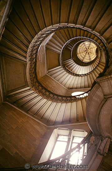 http://www.danheller.com/images/Europe/France/Lyon/spiral-stairs02-big.jpg