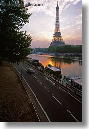 buildings, clouds, eiffel tower, europe, france, nature, paris, rivers, seine, sky, structures, sunrise, towers, vertical, water, photograph