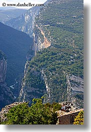 canyons, castellane, europe, france, people, provence, scenics, vertical, viewing, photograph