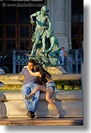 bronze, budapest, conceptual, couples, emotions, europe, hungary, men, people, romantic, statues, vertical, womens, photograph