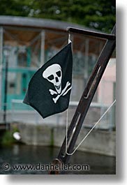 county shannon, europe, flags, ireland, irish, pirates, shannon, shannon river, vertical, photograph