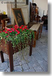 antiques, europe, flowers, italy, lecce, puglia, tables, vertical, photograph