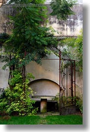 europe, green, italy, ivy, lecce, puglia, stones, tables, vertical, photograph
