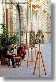 artists, europe, italy, lecce, people, puglia, streets, vertical, photograph