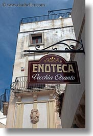 europe, italy, otranto, puglia, signs, stores, vertical, wines, photograph