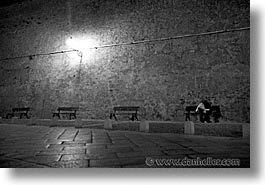 alghero, black and white, couples, europe, horizontal, italy, sardinia, streets, photograph