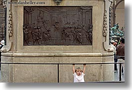 boys, childrens, europe, florence, horizontal, italy, jacks, people, plaques, toddlers, tuscany, yawn, photograph