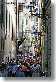 crowded, crowds, europe, florence, italy, lamp posts, people, streets, tuscany, vertical, photograph