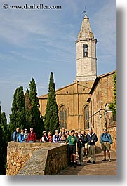 europe, groups, italy, people, pienza, tourists, tours, towns, tuscany, vertical, photograph