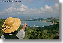 europe, hats, horizontal, italy, lakes, populonia, scenics, tourists, towns, tuscany, photograph