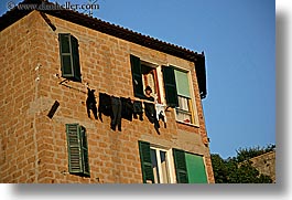 europe, hangings, horizontal, italy, laundry, sorano, towns, tuscany, windows, photograph