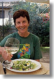 ann, europe, foods, happy, italy, leaders, offerings, picnic, salad, tourists, tuscany, vertical, white wine, wine glass, wines, womens, photograph