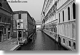 black and white, bridge, canals, europe, horizontal, italy, sighs, venecia, venezia, venice, photograph