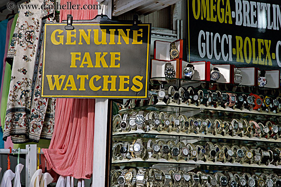 selling fake watches in Europe
