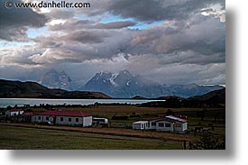 estancia lazo, heavy, horizontal, latin america, patagonia, weather, photograph