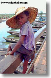 africa, benin, ganvie, hats, kid, vertical, photograph