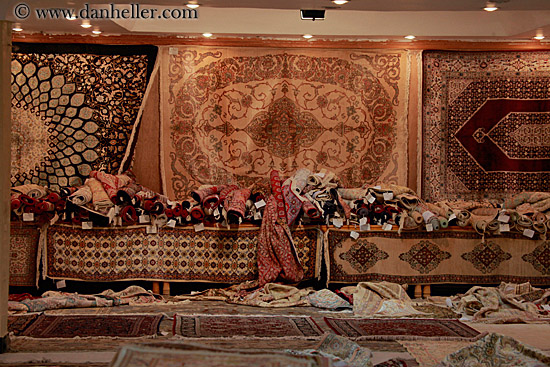 stacks-of-rugs-03.jpg