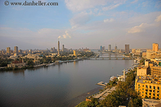 cairo-nile-cityscape-n-bridges-03.jpg