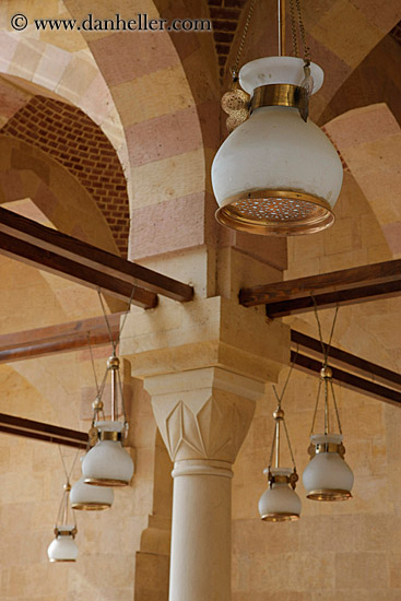 hanging-lamps-01.jpg