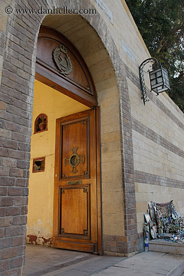 open-greek-door-01.jpg