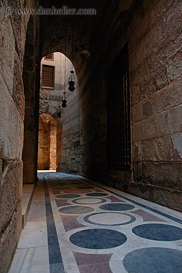 long-arched-hallway-04.jpg