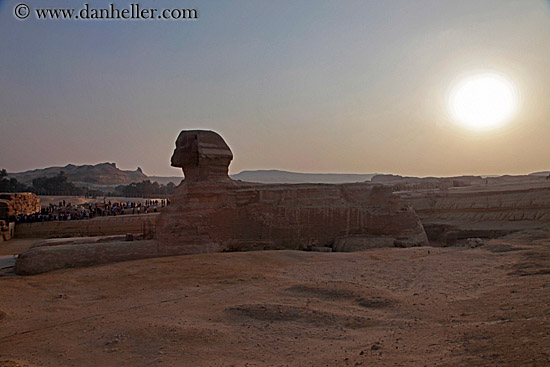 sphinx-n-crowds-02.jpg