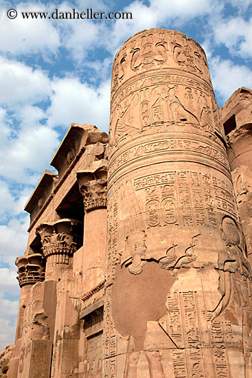 egyptian-columns-08.jpg