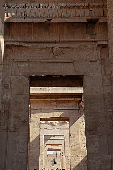 temple-door-frame-03.jpg