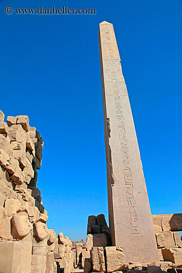 obelisk-01.jpg