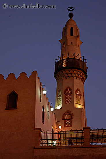 mosque-at-night-04.jpg