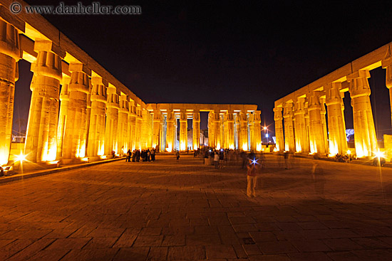 pillars-at-night-01.jpg