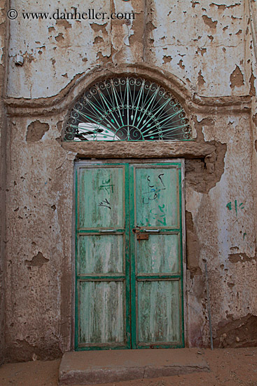 green-door-01.jpg