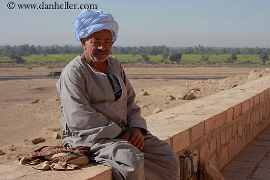 old-arab-man-01.jpg