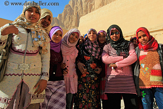 arab-girls-17.jpg