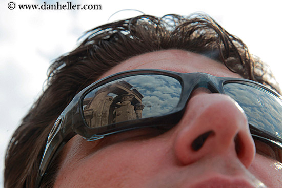 patrick-sunglasses-reflection-02.jpg