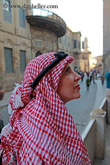 vicky-n-red-keffiyeh-03.jpg