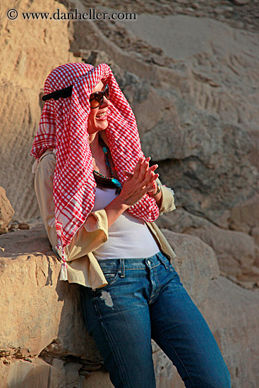 vicky-n-sandstone-13.jpg
