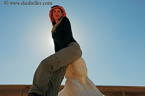 vicky-on-sphinx-07.jpg