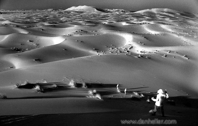 sahara-bw-e.jpg