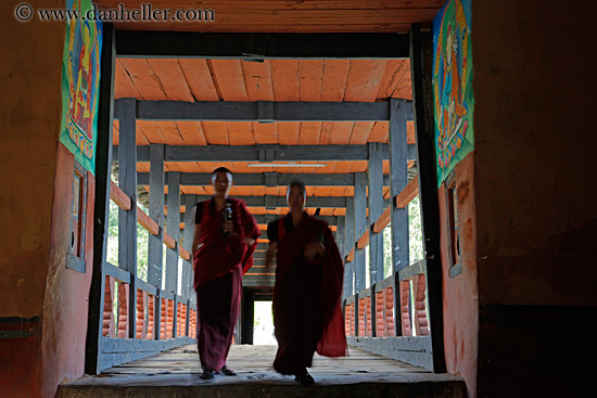 monks-on-bridge-02.jpg