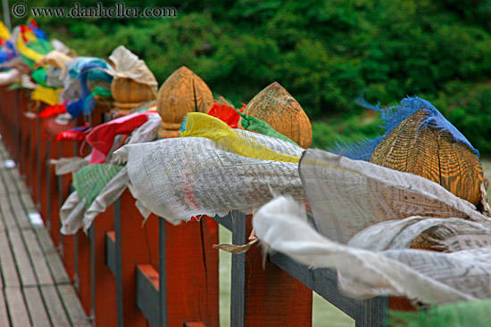 prayer-flags-n-bridge-12.jpg