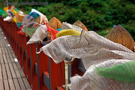 prayer-flags-n-bridge-14.jpg