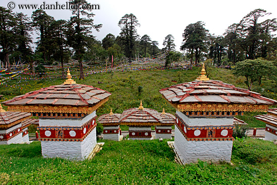 mini-stupas-07.jpg